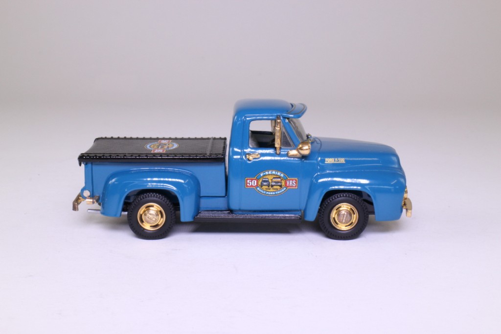 Matchbox Collectibles YRS07SA; 1953 Ford F-100 Pickup; 50 Years of the F-Series
